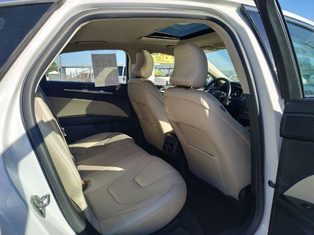 Ford Fusion Hybrid - Thumbnail 11