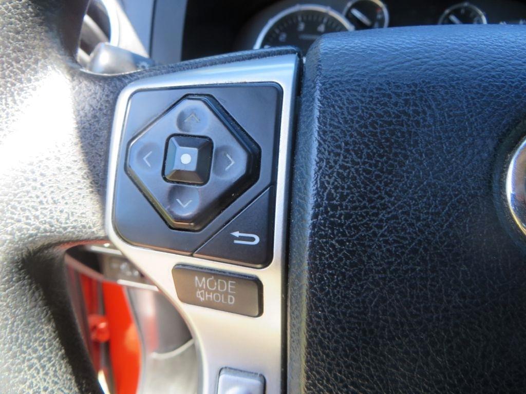 Toyota Tundra 4Wd Truckcrewmax Sr5 - Thumbnail 16