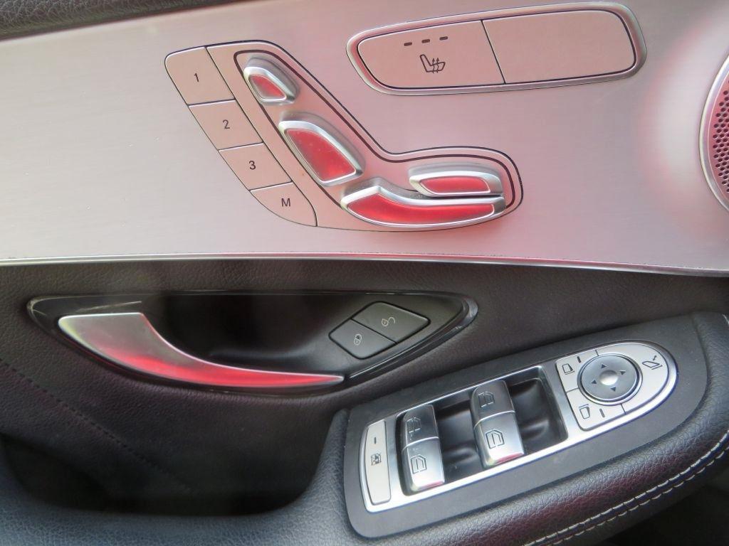 Mercedes-Benz Glc300 - Thumbnail 20