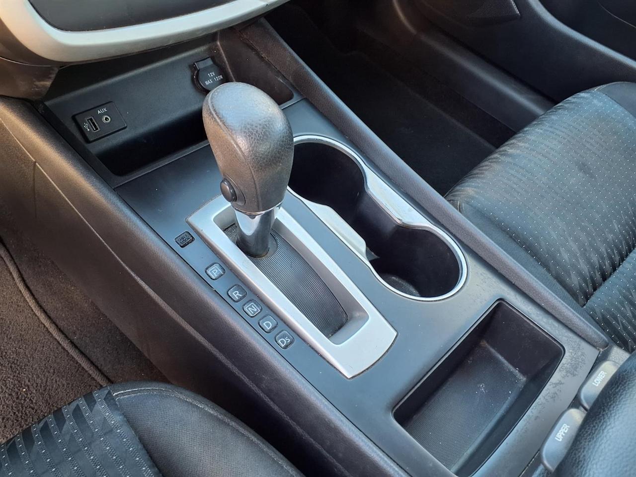 Nissan Altima2.5 Sv - Thumbnail 8