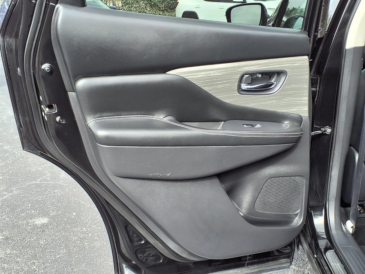 Nissan Murano - Thumbnail 15