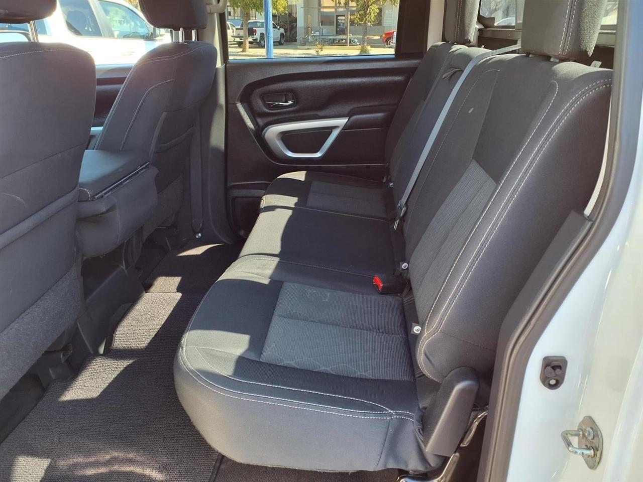 Nissan Titan2Wd Crew Cab Se - Thumbnail 10