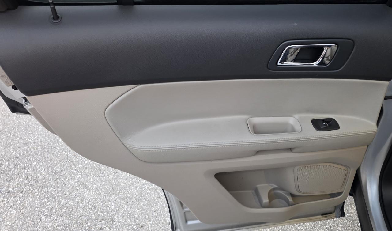 Ford Explorerfwd 4Dr Base - Thumbnail 11