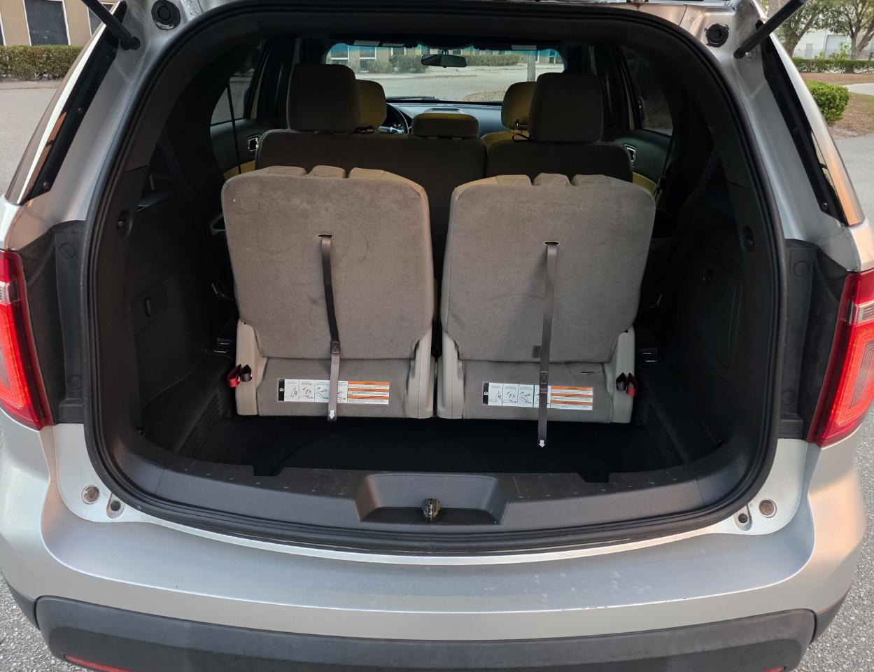 Ford Explorerfwd 4Dr Base - Thumbnail 14