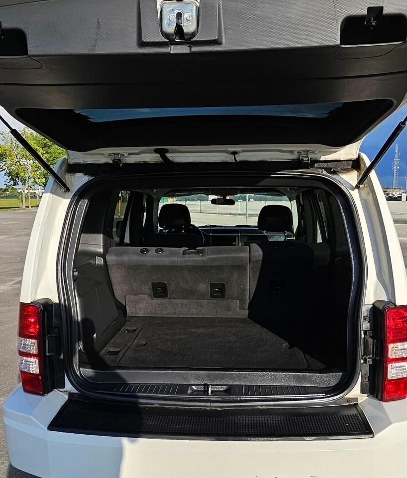 Jeep Liberty4Wd 4Dr Sport - Thumbnail 12