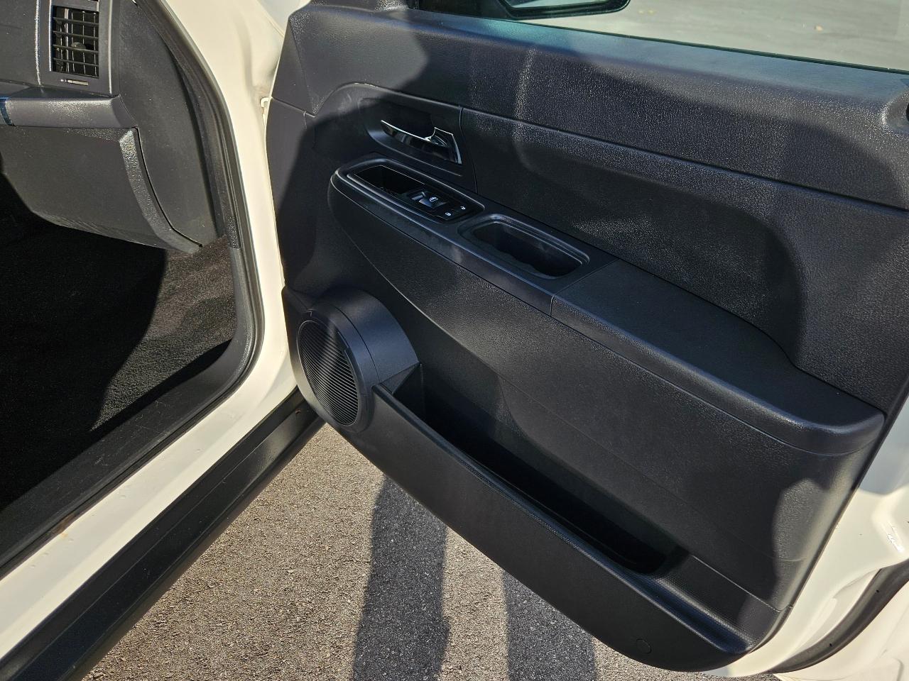 Jeep Liberty4Wd 4Dr Sport - Thumbnail 15