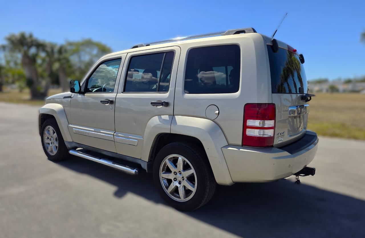 Jeep Liberty4Wd 4Dr Limited - Thumbnail 7