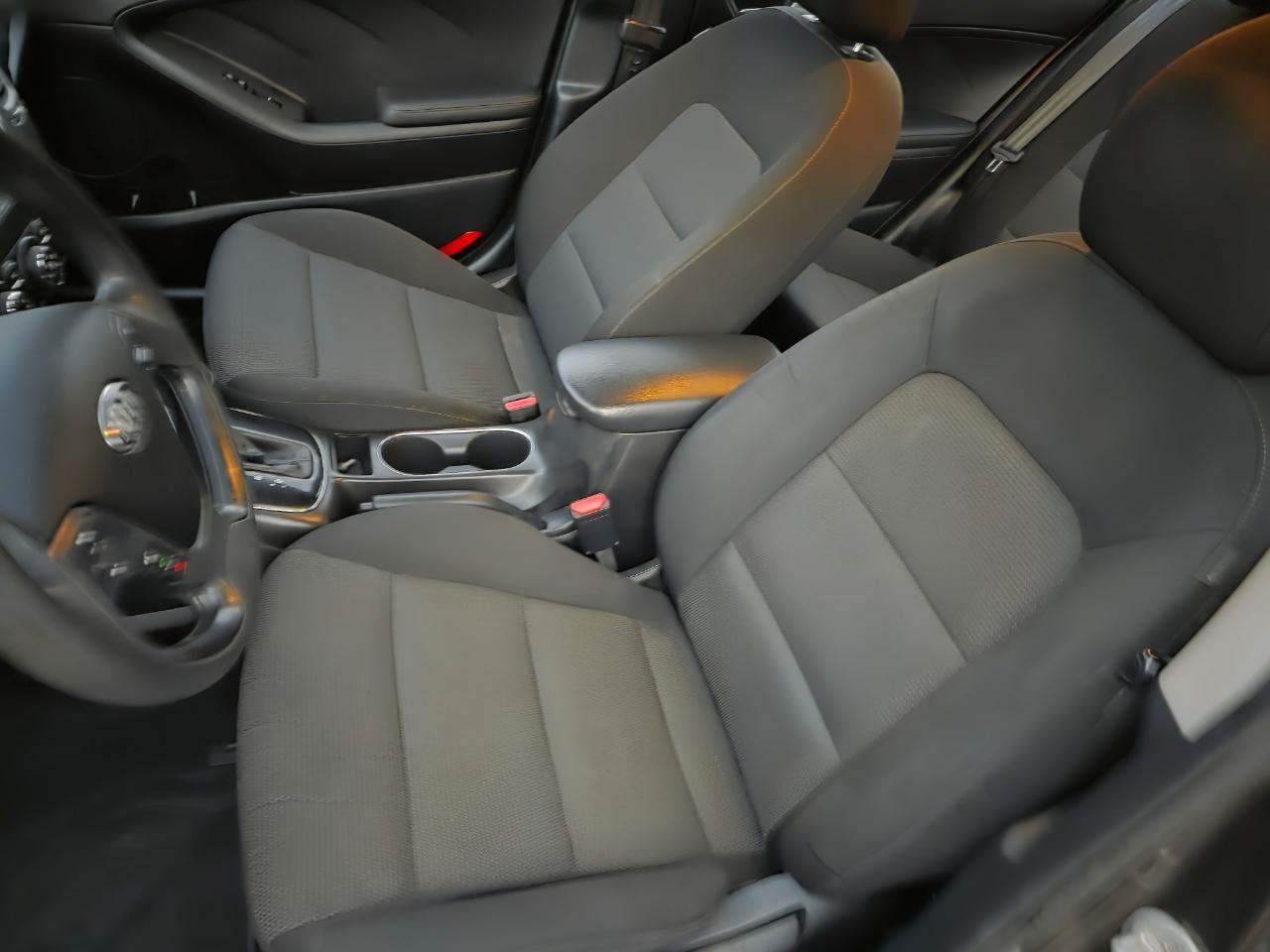 Kia Fortelx Auto - Thumbnail 10