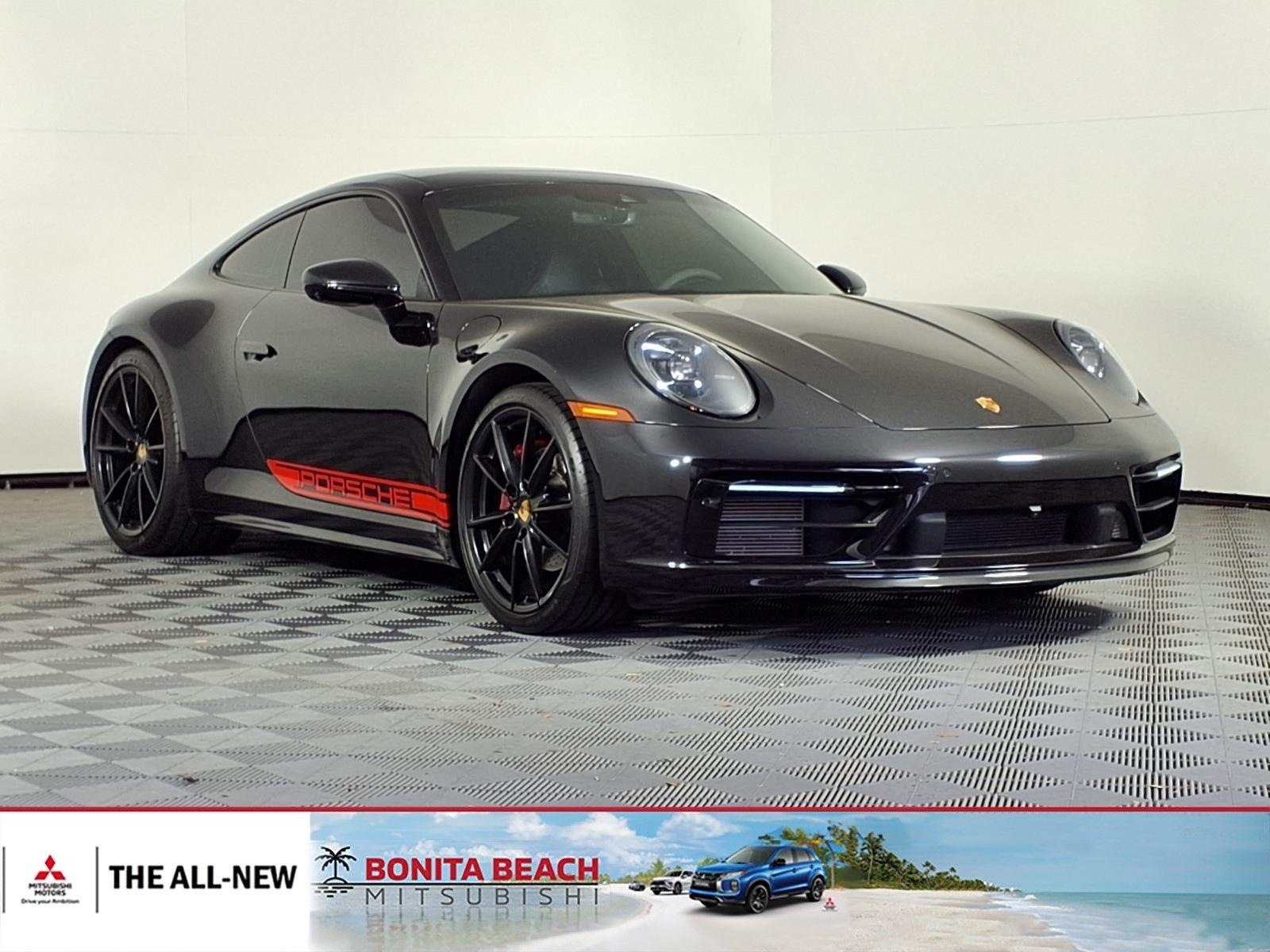 Porsche 911 - View 1