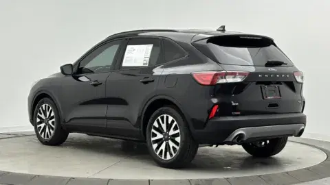 Ford Escape Se Sport Hybrid - Thumbnail 6