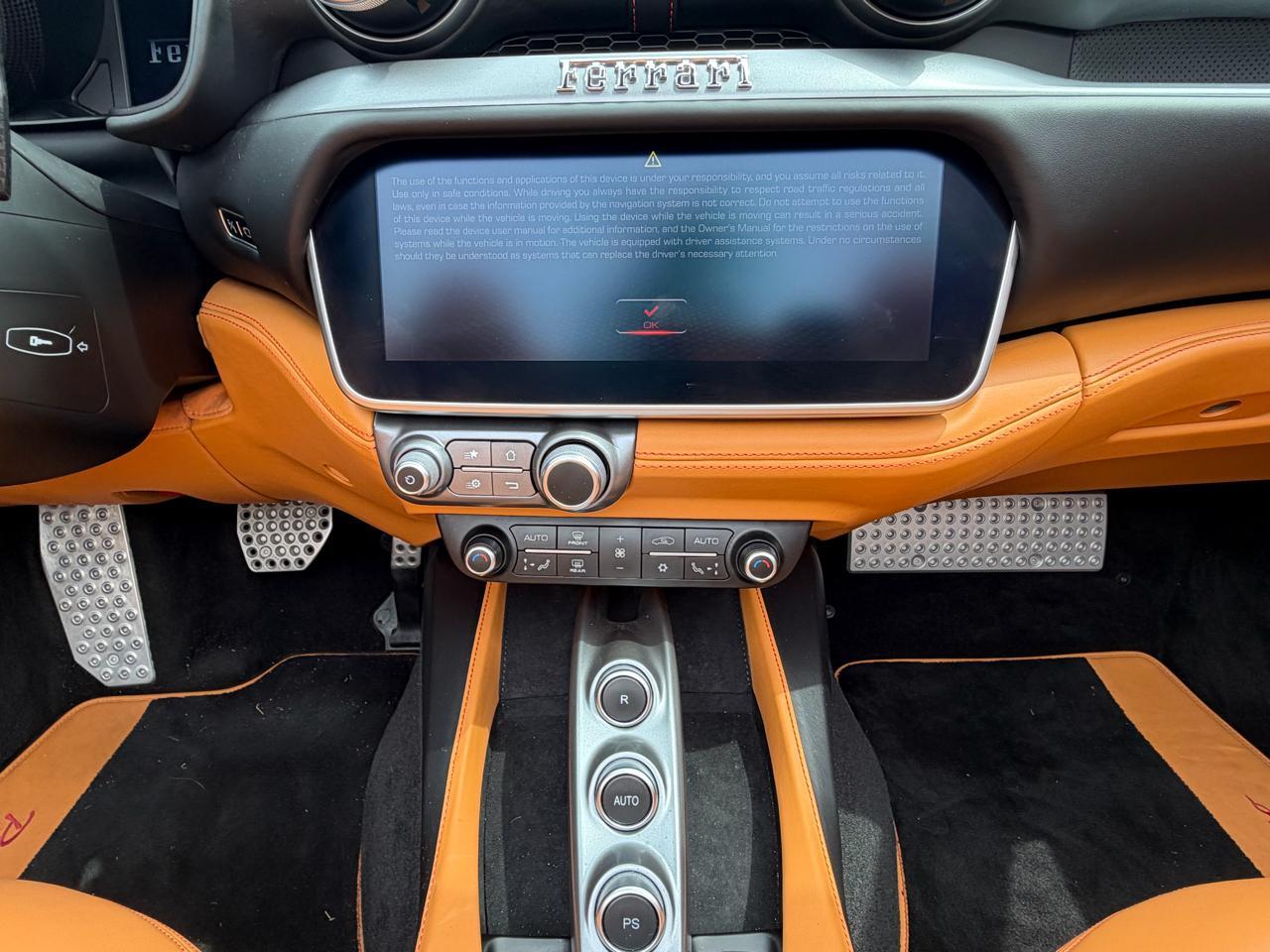 Ferrari Portofino Convertible - Thumbnail 16