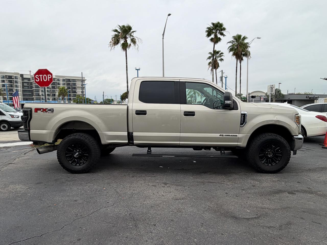 Ford F-250 Sd King Ranch Crew Cab 4Wd - Thumbnail 5