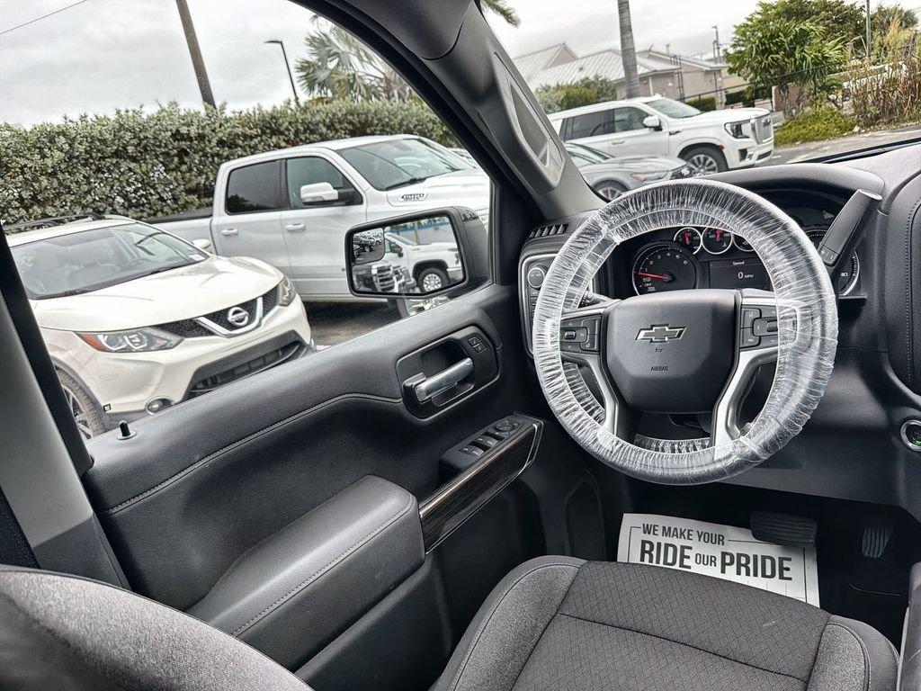 Chevrolet Silverado 1500 Rst 4Wd Crew Cab - Thumbnail 16