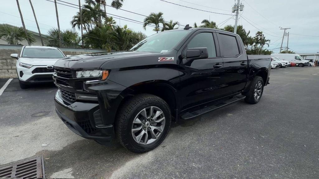 Chevrolet Silverado 1500 Rst 4Wd Crew Cab - Thumbnail 5