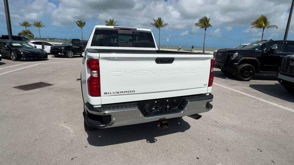 Chevrolet Silverado 2500Hd Lt 4Wd Crew Cab - Thumbnail 8