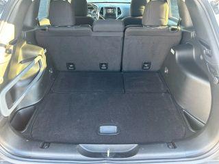 Jeep Cherokee - Thumbnail 5