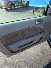 Ford Mustang - Thumbnail 15