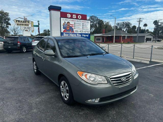 Hyundai Elantra - View 1