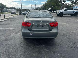 Hyundai Elantra - Thumbnail 12