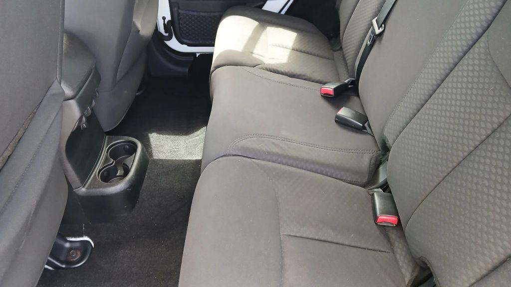 Jeep Wrangler - Thumbnail 20