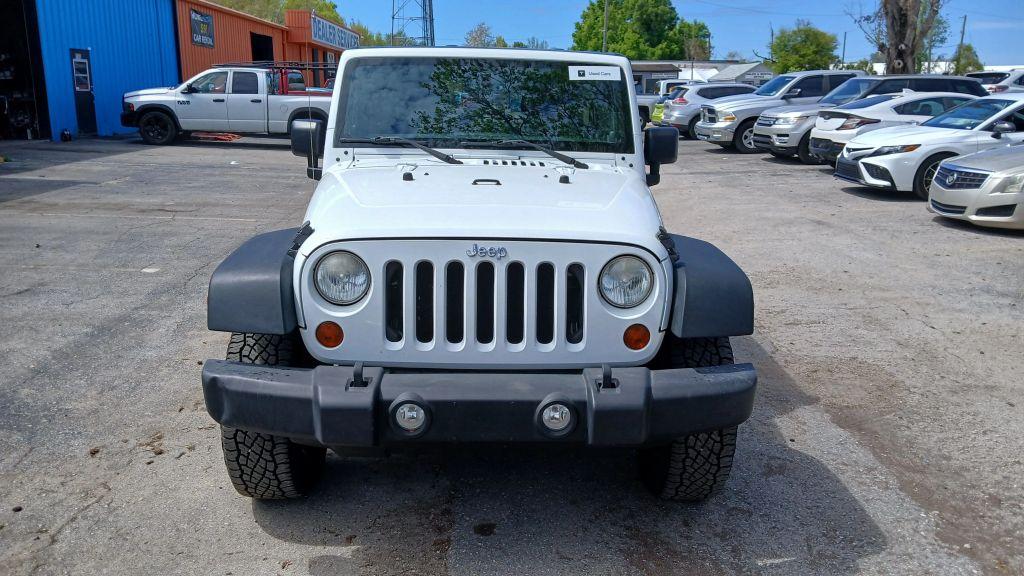 Jeep Wrangler - Thumbnail 14