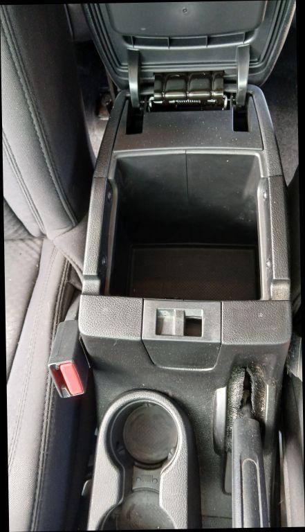 Jeep Wrangler - Thumbnail 2