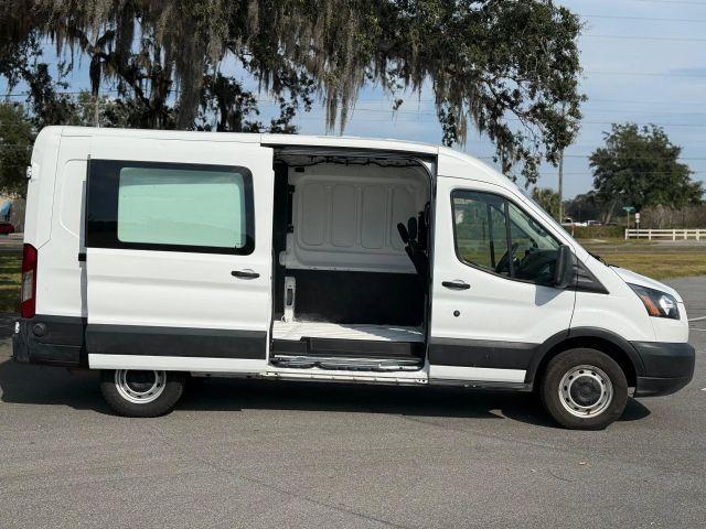 Ford Transit 250 Van - Thumbnail 9