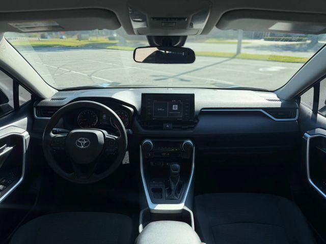 Toyota Rav4 - Thumbnail 10