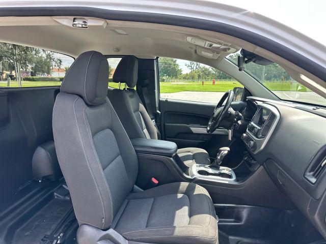 Chevrolet Colorado Extended Cab - Thumbnail 5