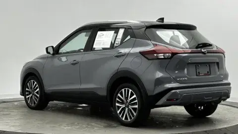 Nissan Kicks Sv - Thumbnail 5