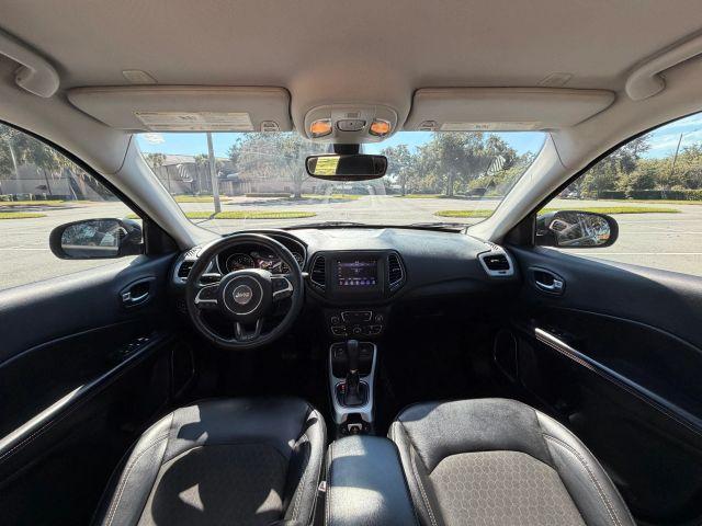 Jeep Compass - Thumbnail 14