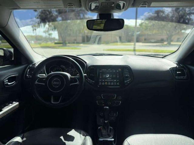 Jeep Compass - Thumbnail 2