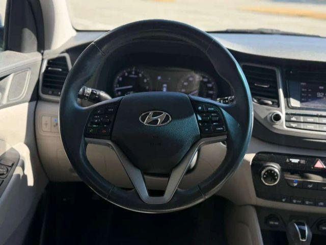 Hyundai Tucson - Thumbnail 4