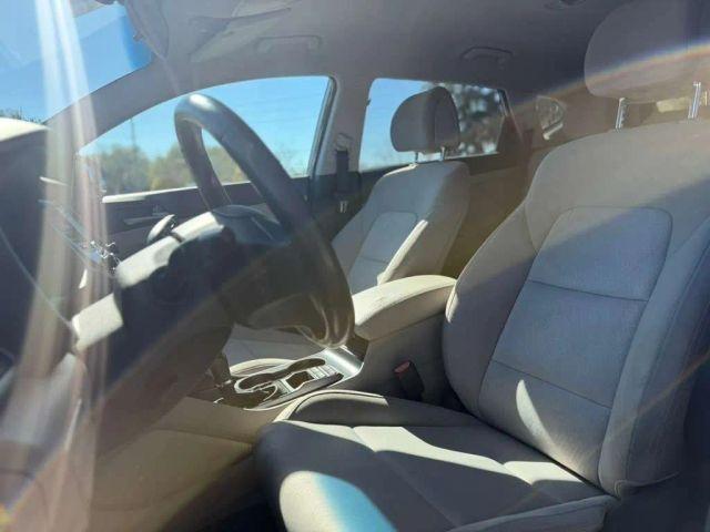 Hyundai Tucson - Thumbnail 12