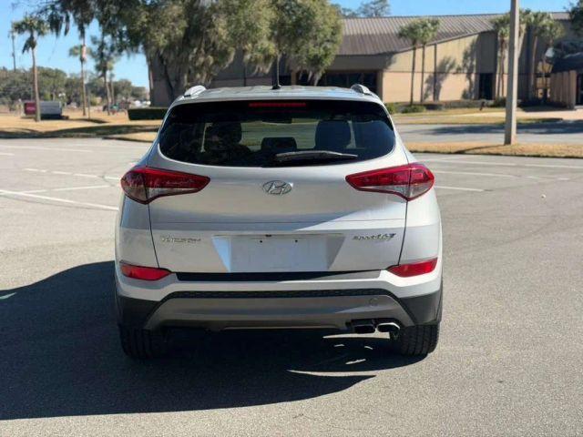 Hyundai Tucson - Thumbnail 10