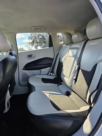 Jeep Compass - Thumbnail 6
