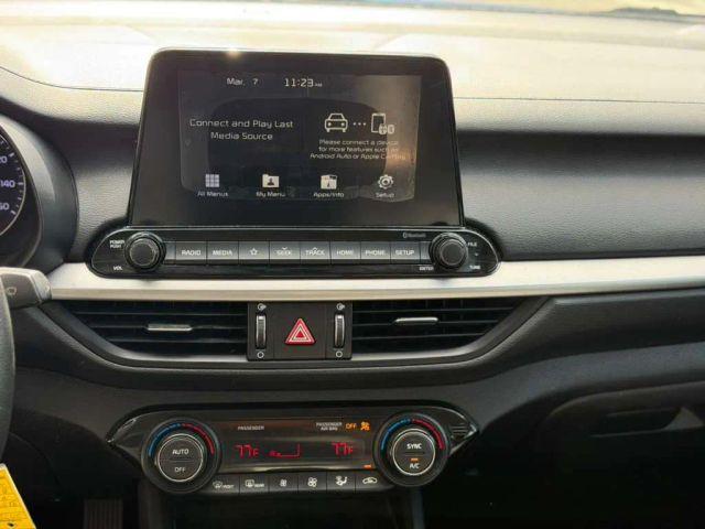 Kia Forte - Thumbnail 3