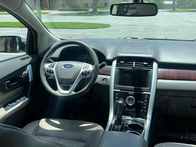 Ford Edge - Thumbnail 4