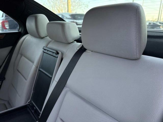Mercedes-Benz E 350 - Thumbnail 16