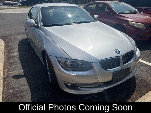Bmw 3 Series 328I - Thumbnail 2