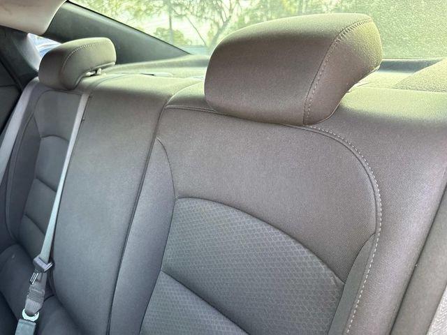 Chevrolet Malibu Rs - Thumbnail 16