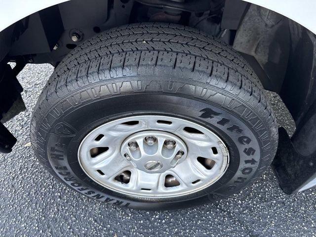 Nissan Nv2500 Hd Sv - Thumbnail 13