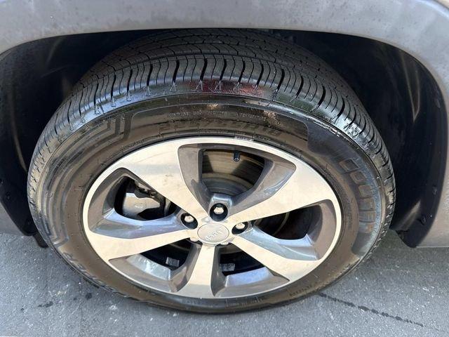 Jeep Cherokee Limited - Thumbnail 13