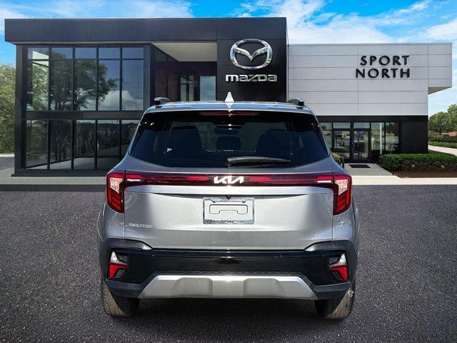 Kia Seltos S - Thumbnail 5