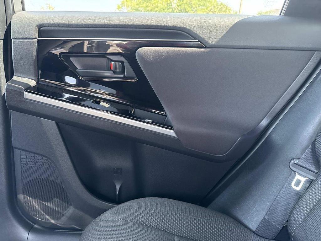 Subaru Solterra Premium - Thumbnail 18