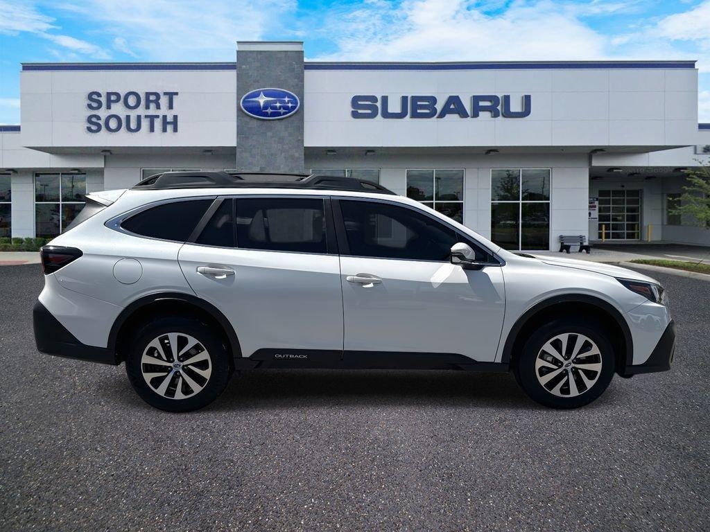 Subaru Outback Premium - Thumbnail 3