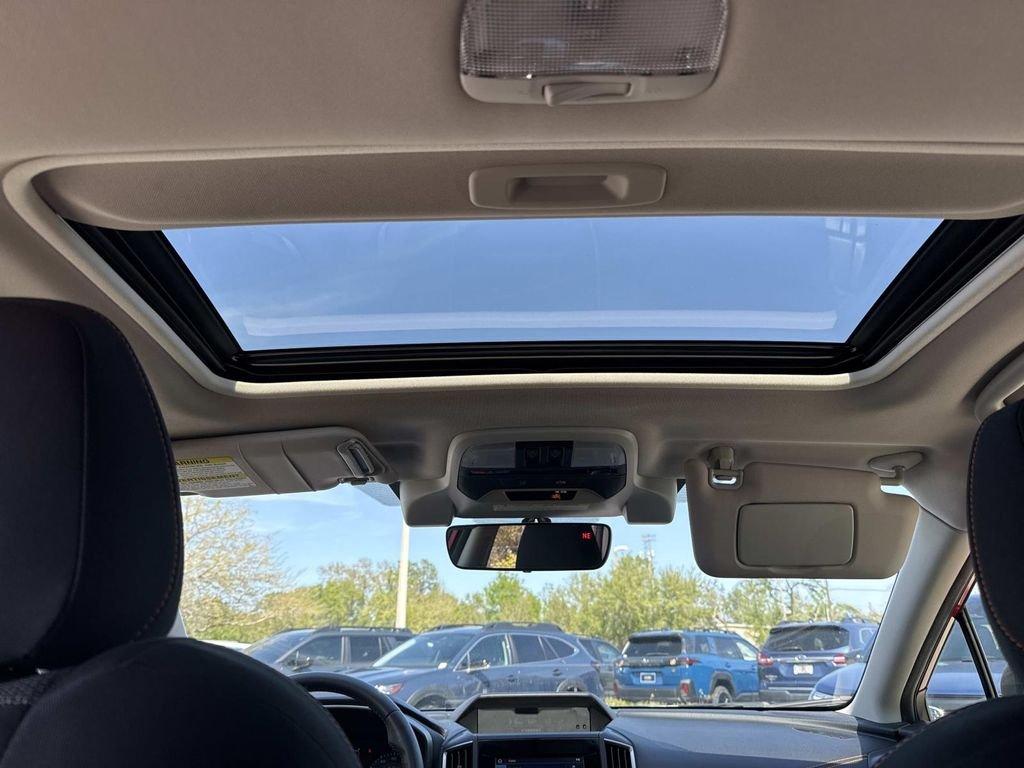 Subaru Crosstrek Premium - Thumbnail 19