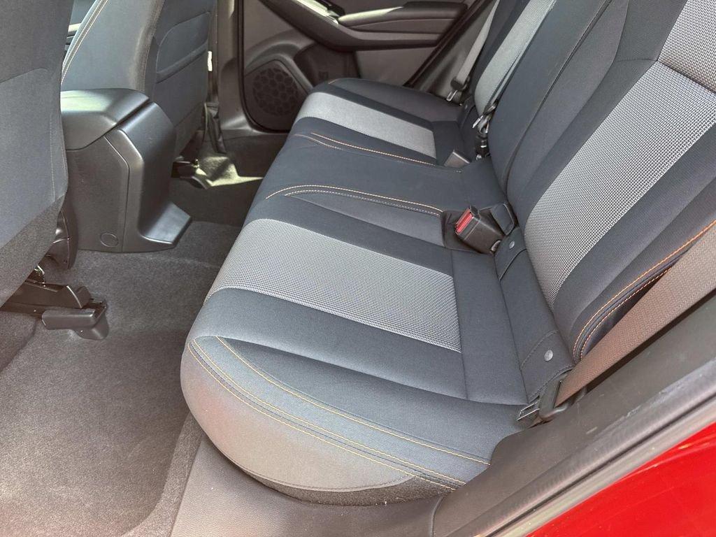 Subaru Crosstrek Premium - Thumbnail 15