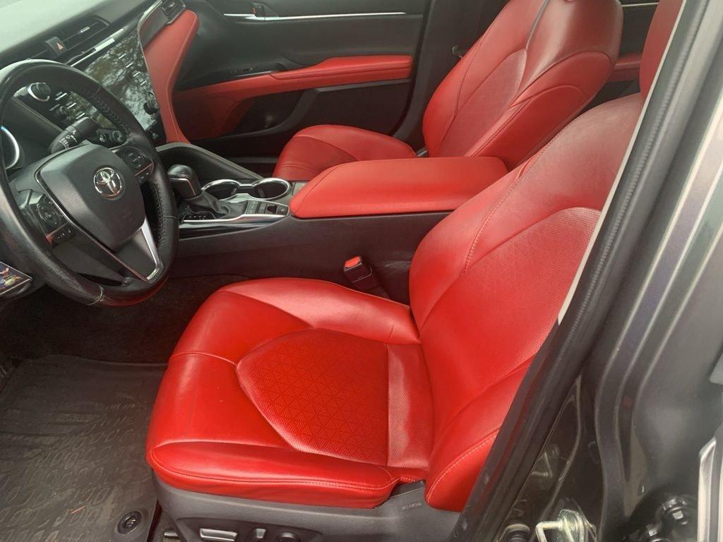 Toyota Camry Xse - Thumbnail 4