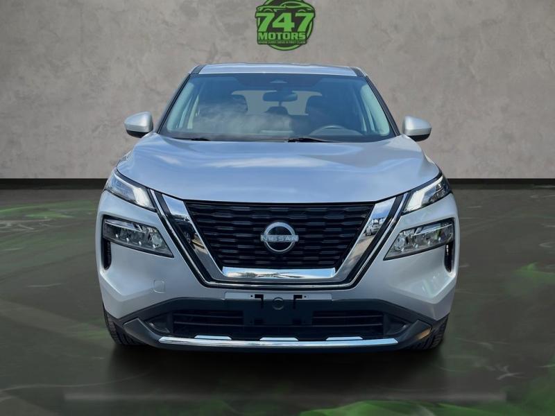 Nissan Rogue Sv - Thumbnail 9